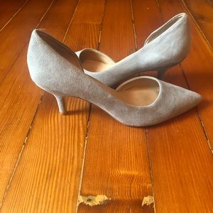 Steve Madden 2.5 inch heel pumps.